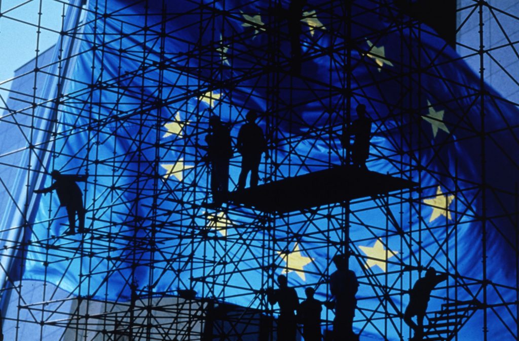 European Commission urged to break stranglehold of financial sector