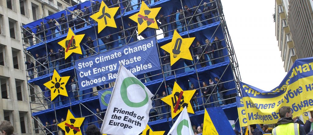 EU leaders take timid steps to fight climate change