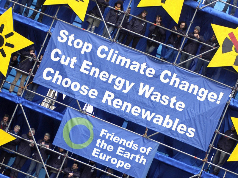 FoEE_Giant_EU_Energy_Flag_2_2007
