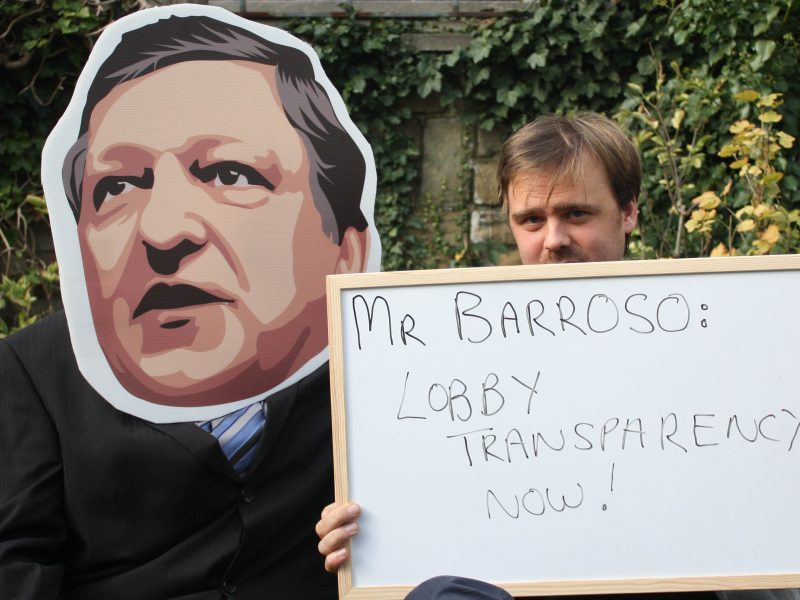 lobby_transparency_barrosso_stock