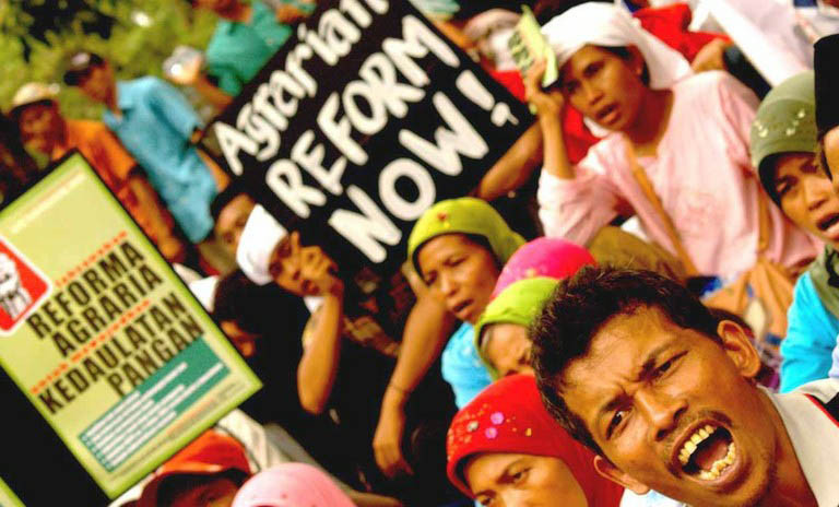 World_food_day_indonesia_FoEI_2008