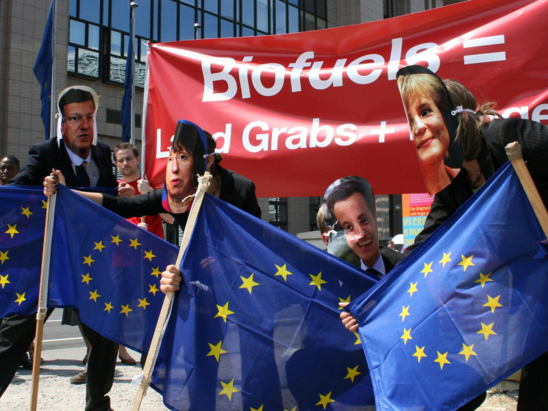 foee_biofuels_action2_0610