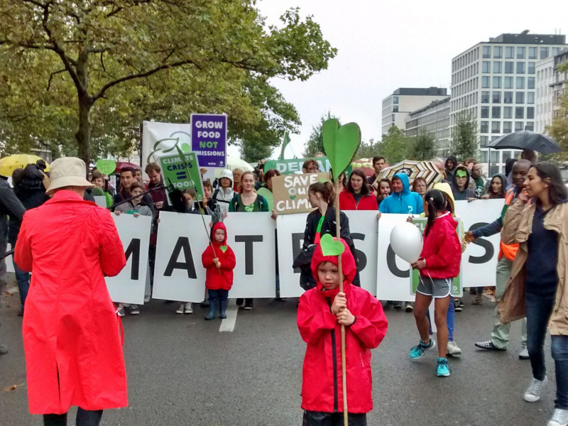 front-of-climate-march-bxl
