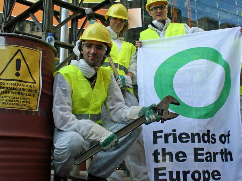 commission_fracking_rig_protest