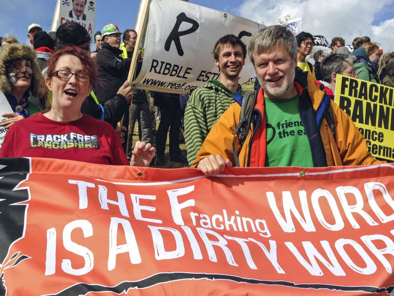 anti-frackers_in_the_uk_c_foe_ewni