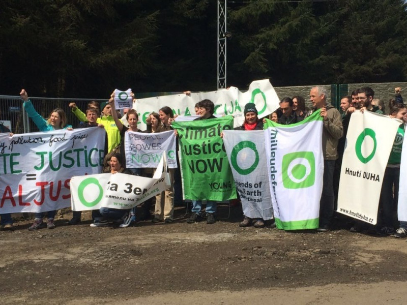 anti-fracking_protest_at_woodburn_forest_northern_ireland
