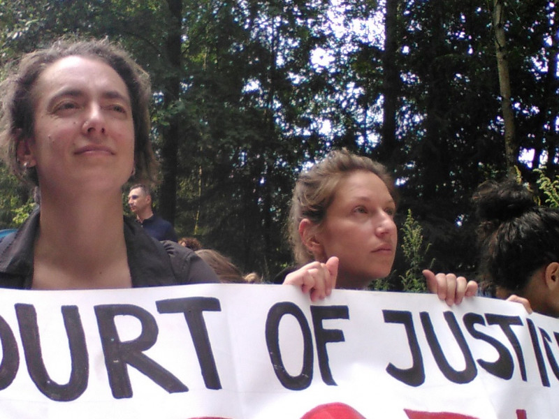 Protesting against illegal logging at Bia?owieza forest (c) Milieudefensie