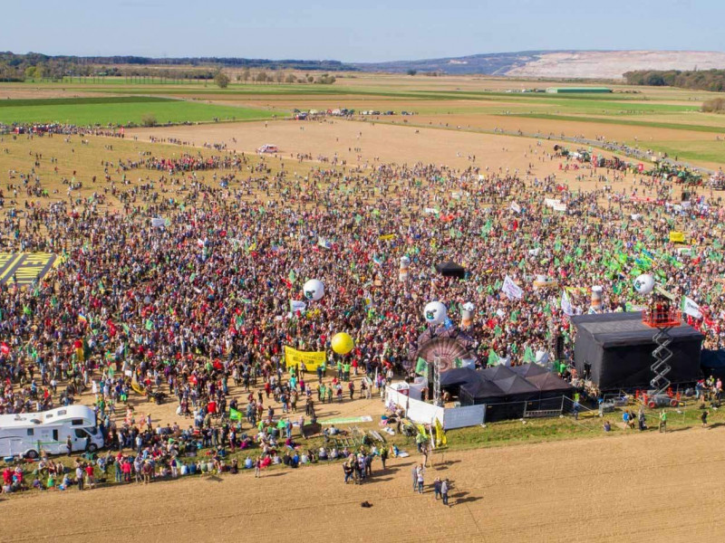 demo_von_oben_slider