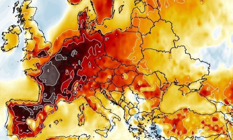 Summer heat Europe 2020. (c)WXCHARTS