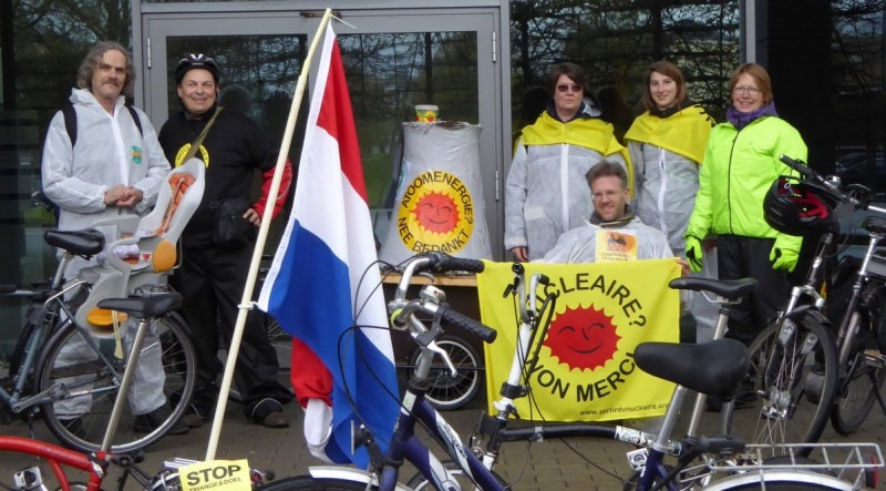 FoE Wallonia at a Critical Mass against nuclear energy
