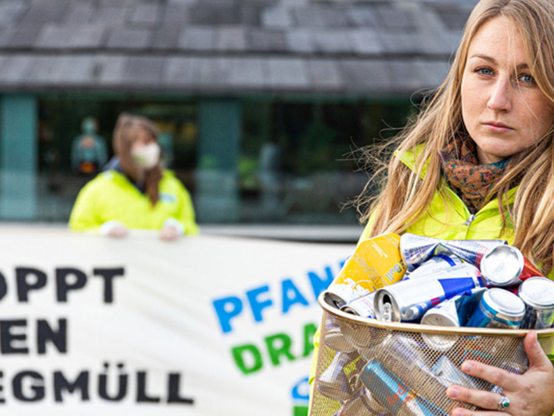 Global 2000 Red Bull Action