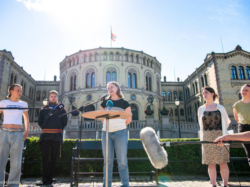 Young people in Norway announce their lawsuit against oil and gas production